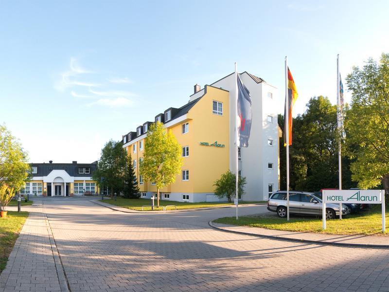 Hotel Alarun Unterschleißheim Zewnętrze zdjęcie