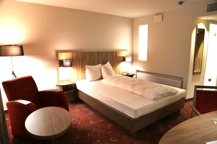 Hotel Alarun Unterschleißheim Pokój zdjęcie