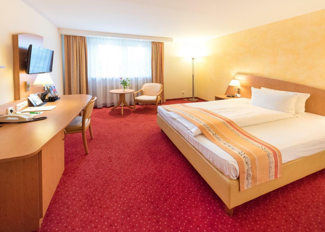 Hotel Alarun Unterschleißheim Zewnętrze zdjęcie